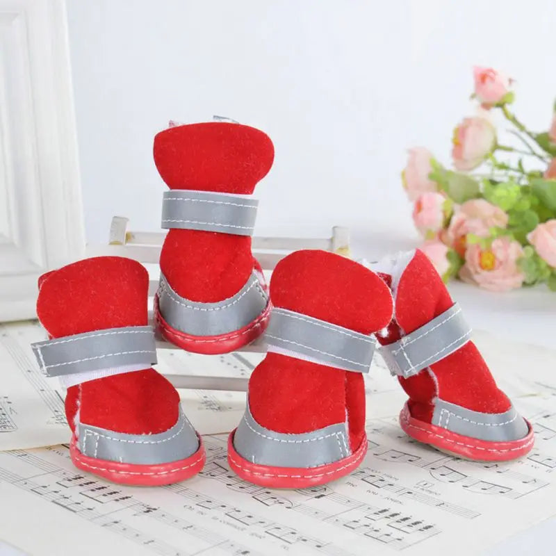 4pcs/set Anti Skid Rain Snow Boots Winter Reflective shoe