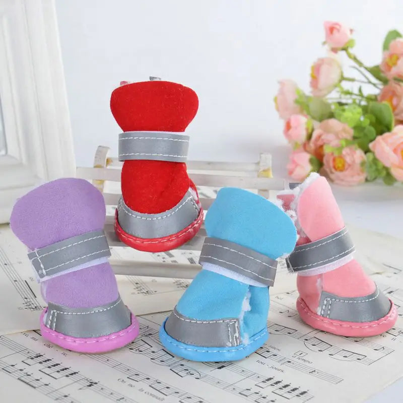 4pcs/set Anti Skid Rain Snow Boots Winter Reflective shoe