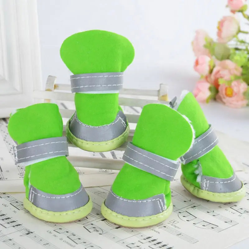 4pcs/set Anti Skid Rain Snow Boots Winter Reflective shoe