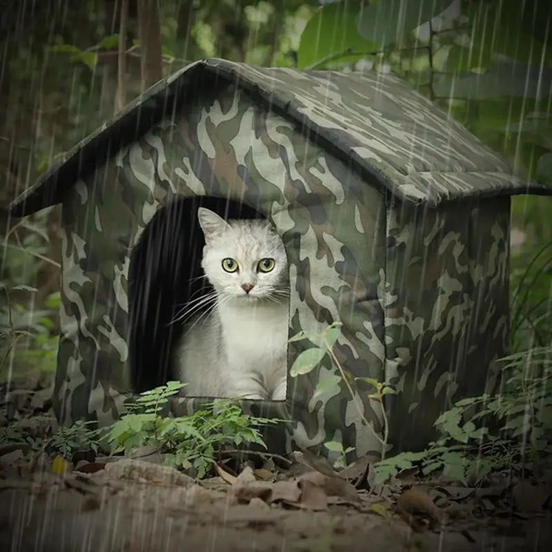 Outdoor Pet Bed Waterproof Roof Thickened Cold-Proof Nest
