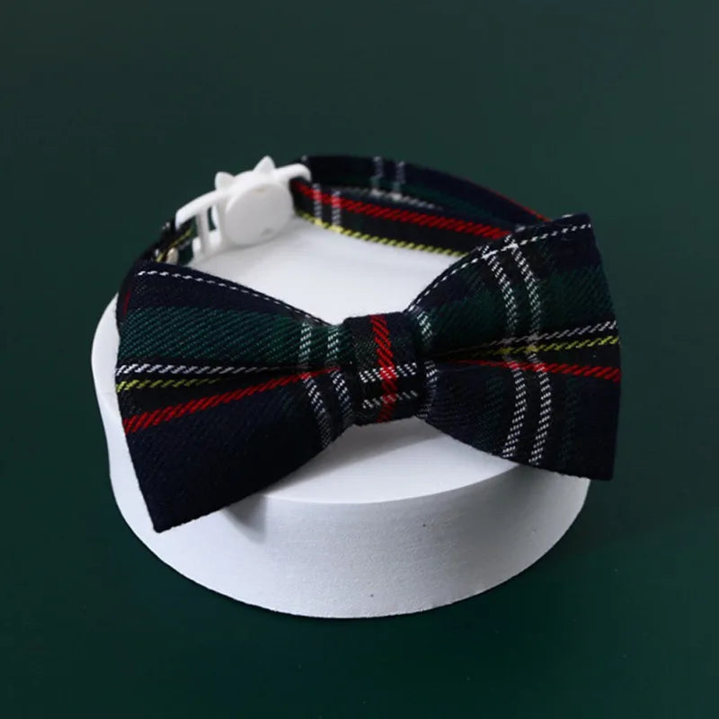 Christmas Dog Or Cat Collar Big Bowknot Holiday Tie Adjustable Neck Strap