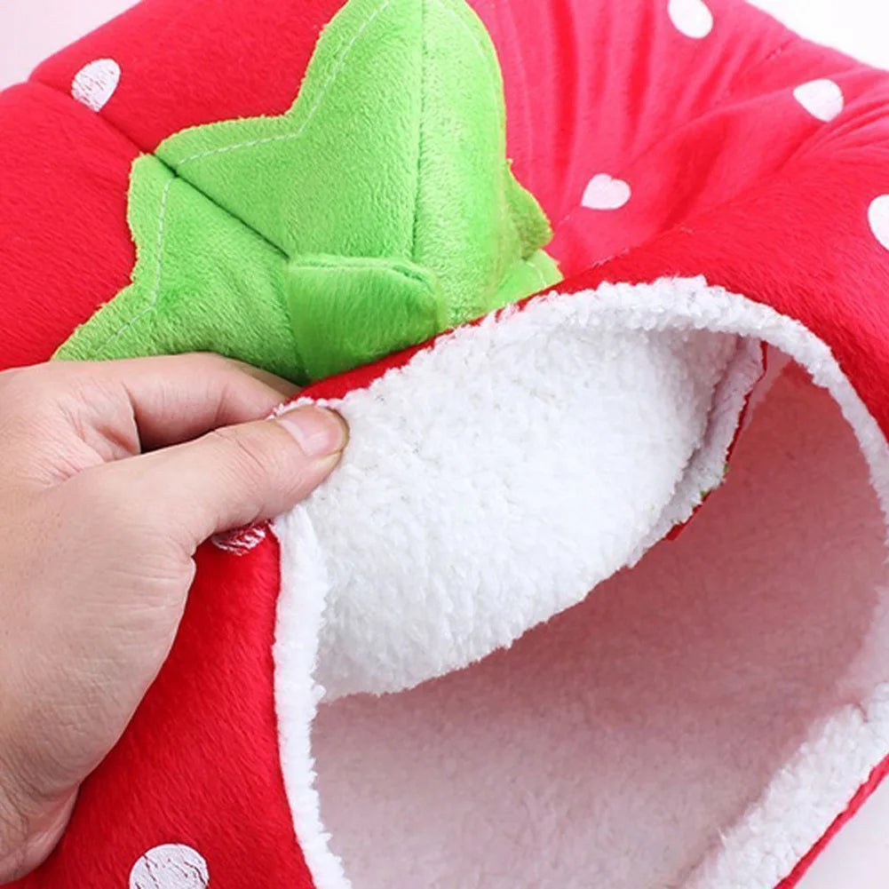 Kennel pets Fashion Cushion home Soft Strawberry